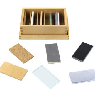 Tablillas térmicas en caja de madera - Material Montessori-vista frontal
