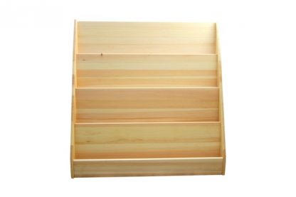 Este material consta de una estantería para libros con 4 estanterias para colocarlos y está hecha de madera maciza de pino.